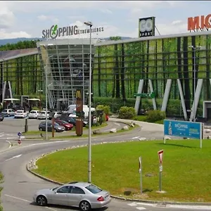  Appartement Embnb - Near Geneva - S204,4